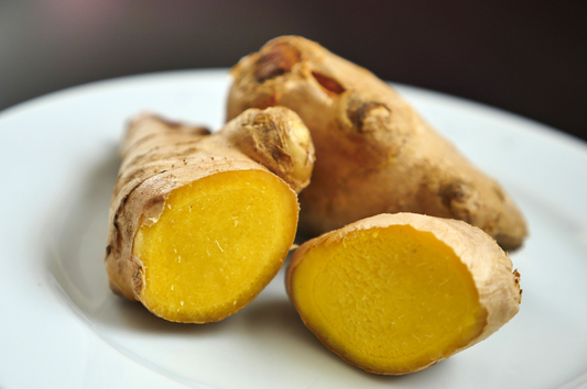 Vietnamese Ginger Varieties: Small Root Ginger vs. Buffalo Ginger